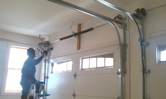 We fix garage doors in Bronx